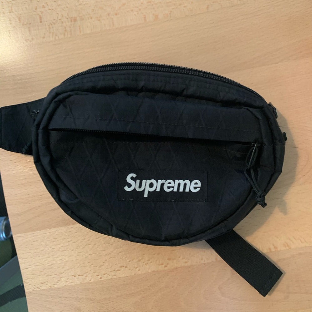 Supreme Waist Bag FW18 (Black)